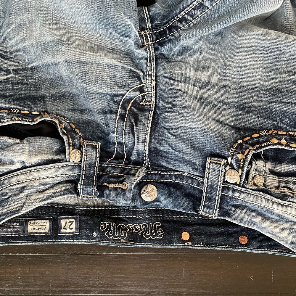 Hardly worn Miss Me Jeans - Picture 5 of 5